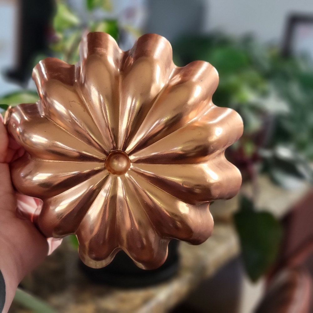 Small vintage copper bundt pan